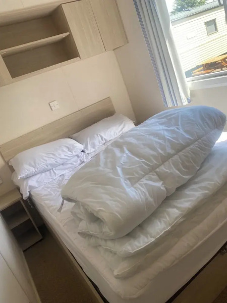 Coastal Cabin Retreat in Rhyl