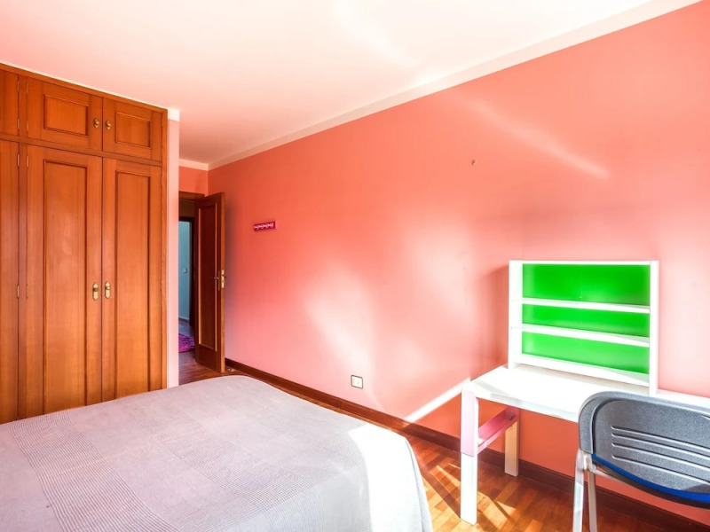 Cheerful Holiday Home in Santa Cruz near Sea Beach