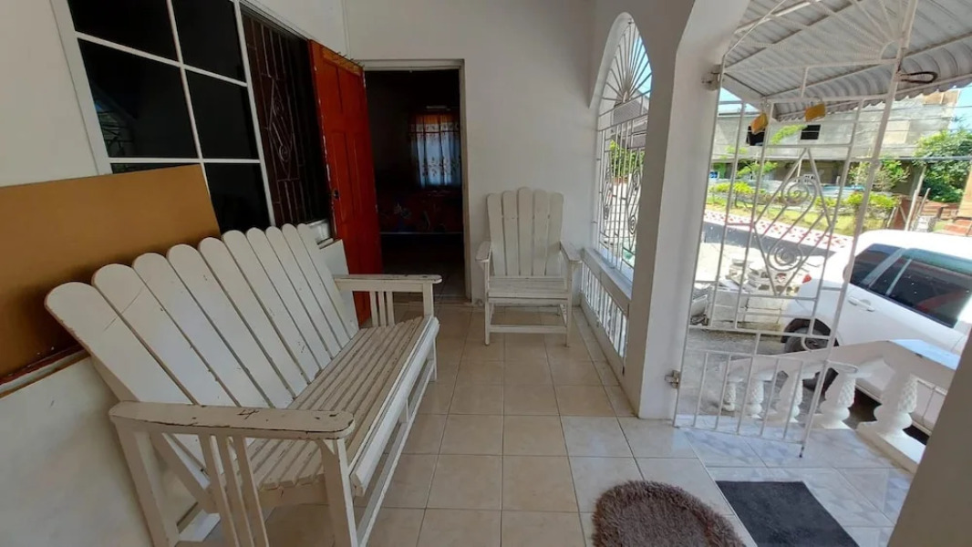 Lovely 2 Bedroom House in St Thomas Jamaica