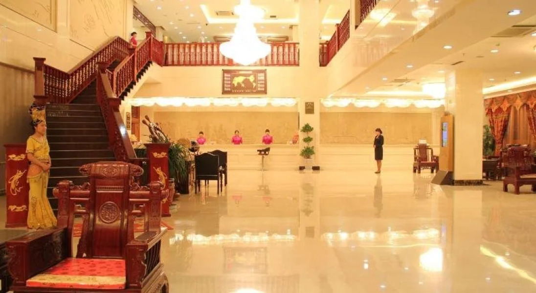 Dunhuang Legend Hotel - Dunhuang