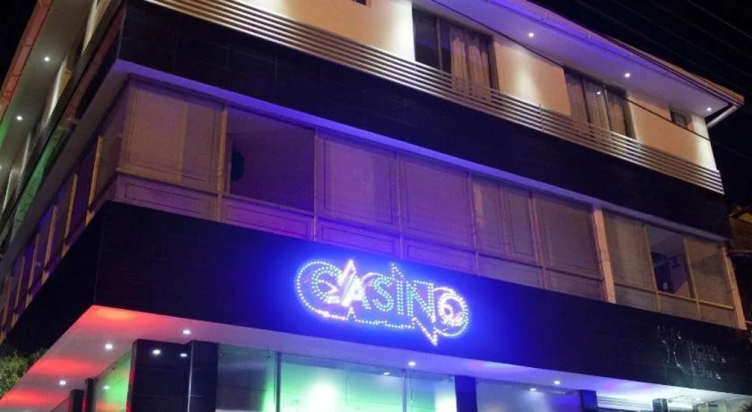 Hotel Puerta De Luna