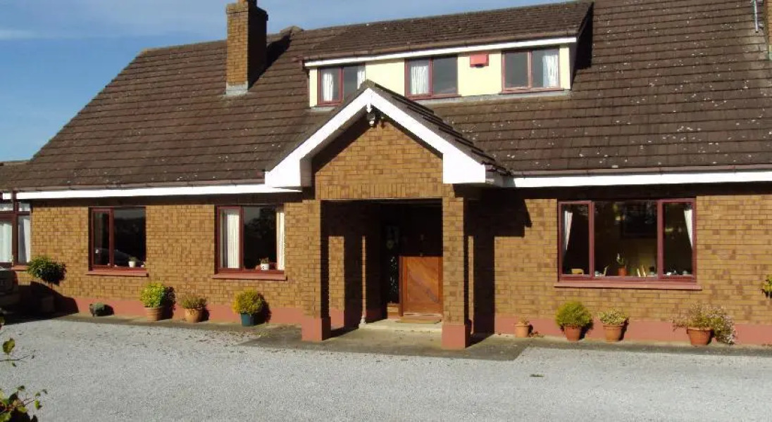 Hollywood Bed and Breakfast