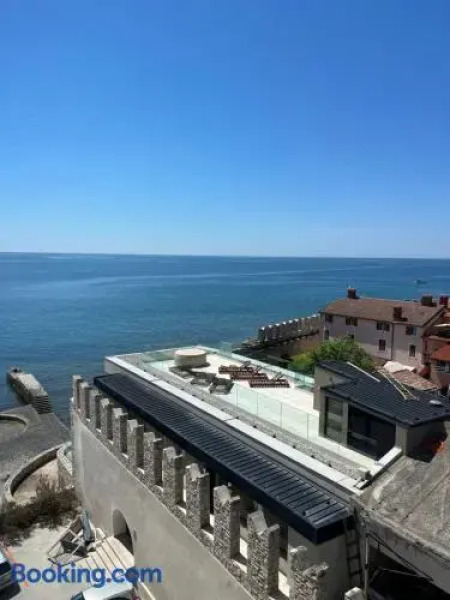 Sanja Apartments Rivarela