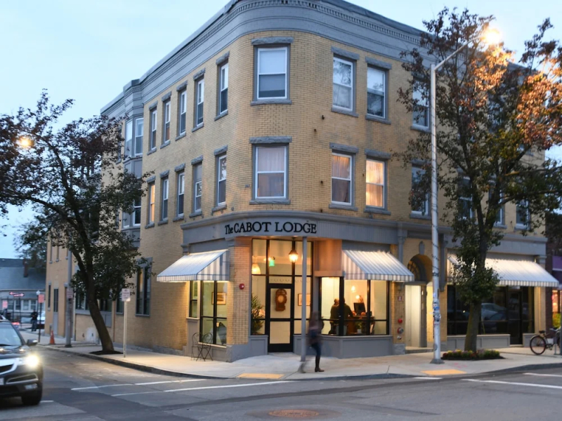 The Cabot Lodge