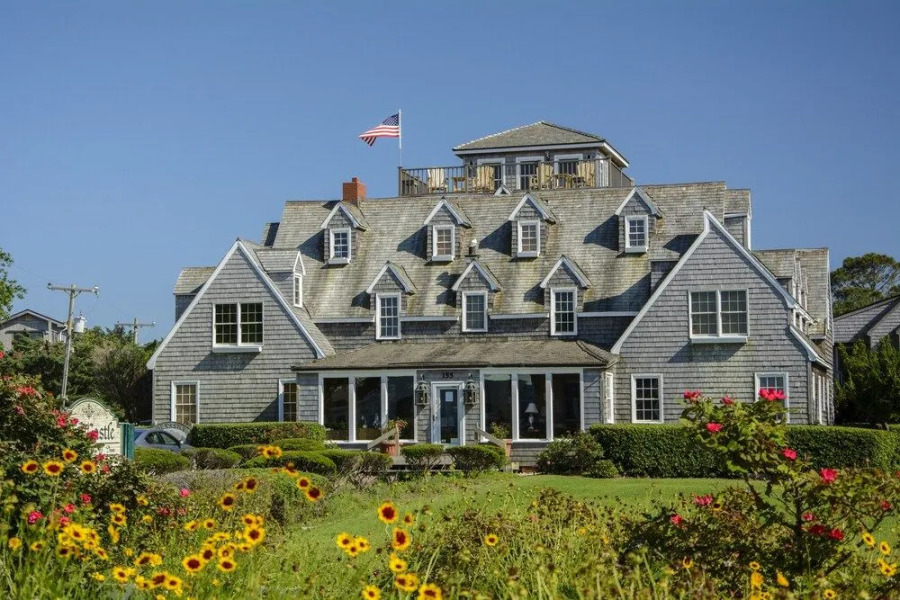 The Castle B&B on Silver Lake Harbor