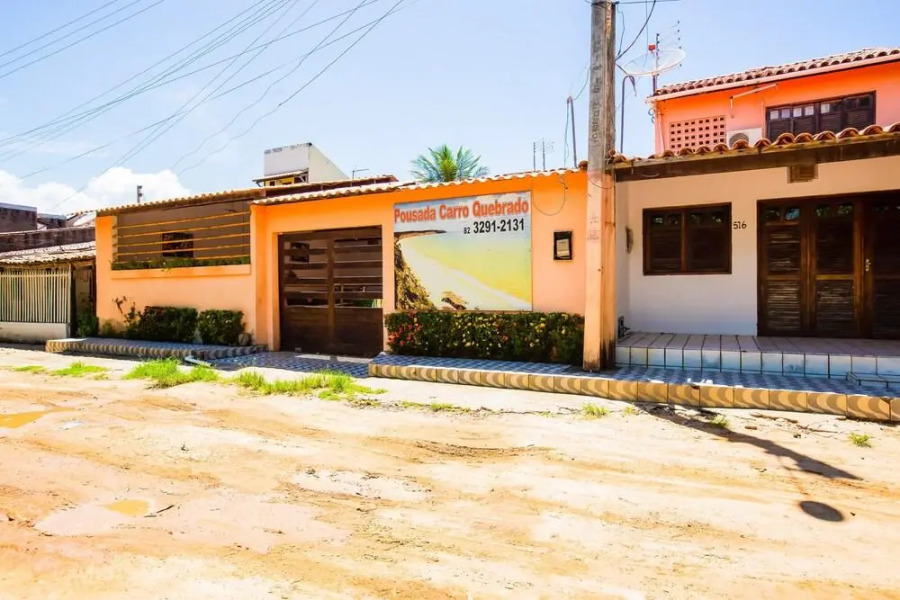 Pousada Carro Quebrado