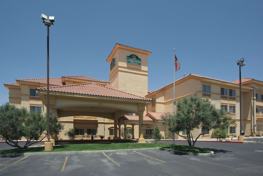 La Quinta Inn & Suites by Wyndham Albuquerque Midtown