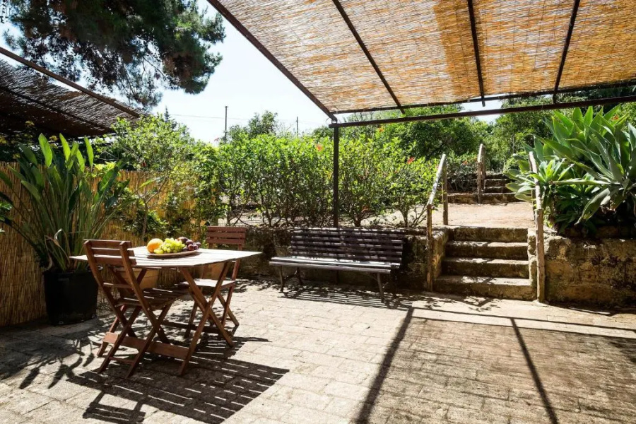 Vero Sicily - Sicilian Garden Cottages