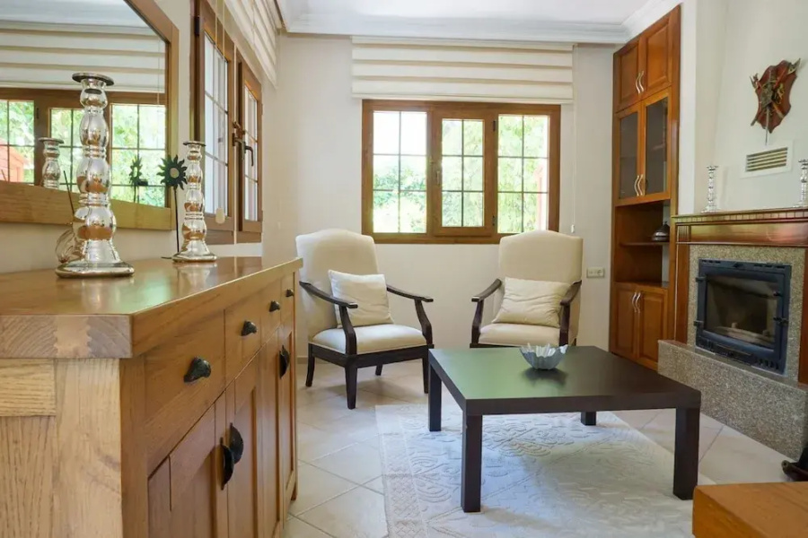 Villa Dolphin