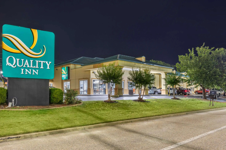 Quality Inn Auburn Campus Area I-85