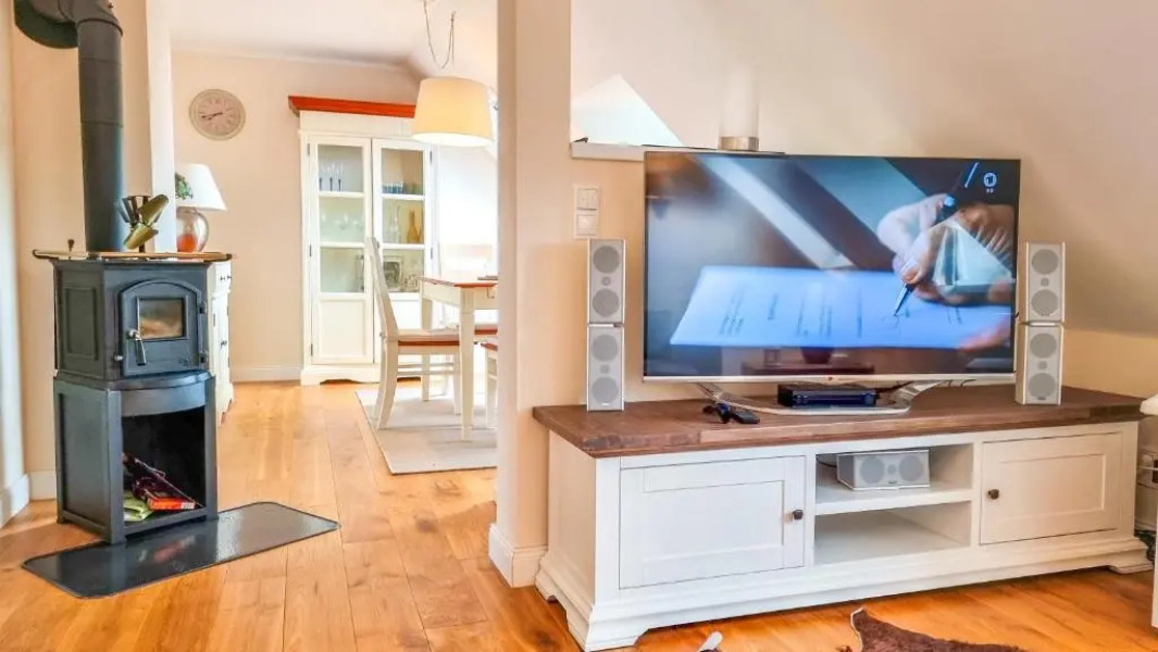 Modernes Apartment mit Parkplatz - Klimaanlage -Netflix