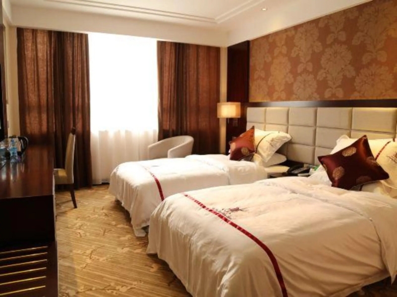 Jing Yue Sun Shine Hotel