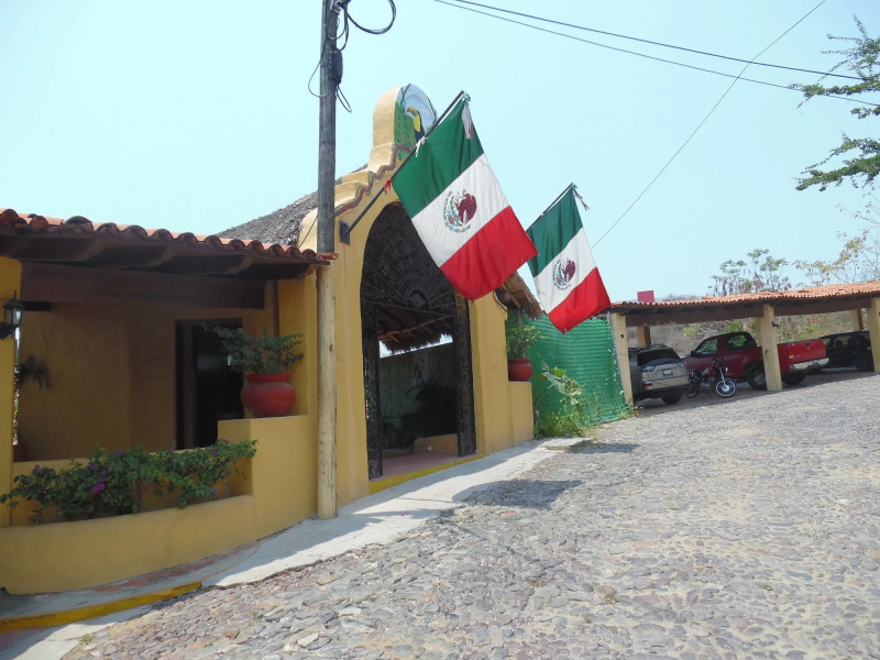 Hotel Plaza Tucanes