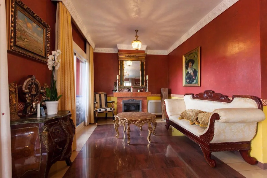 Majestic Villa by the Beach Heated Private Pool