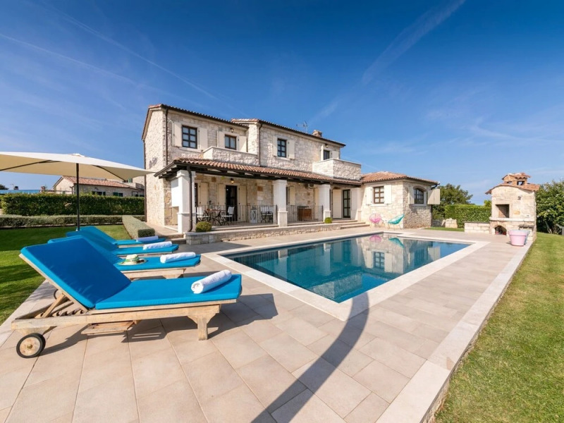 Rustic Holiday Home In Balda I With Private Pool