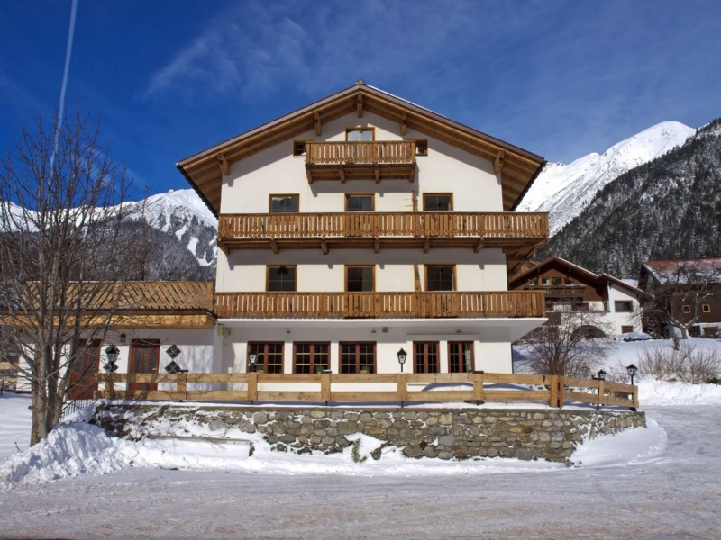 Beautiful Holiday Home Near St Anton Am Arlberg With Sauna