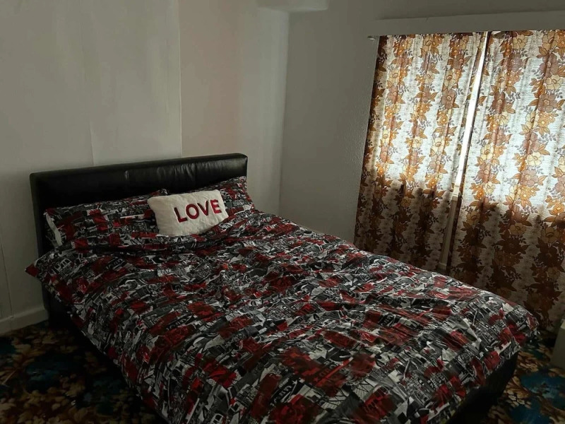 Stunning 3-bed House in Burnley