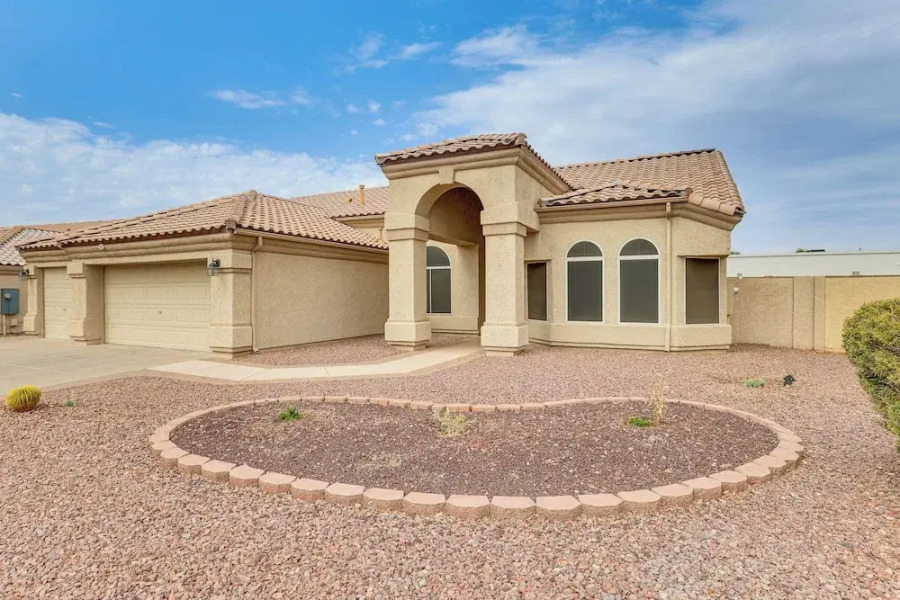 Fenced Backyard Oasis: Pet-friendly Avondale Home