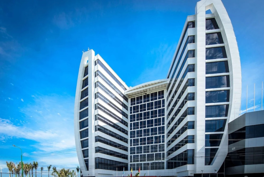 Best Western Premier Sail Plaza Manta