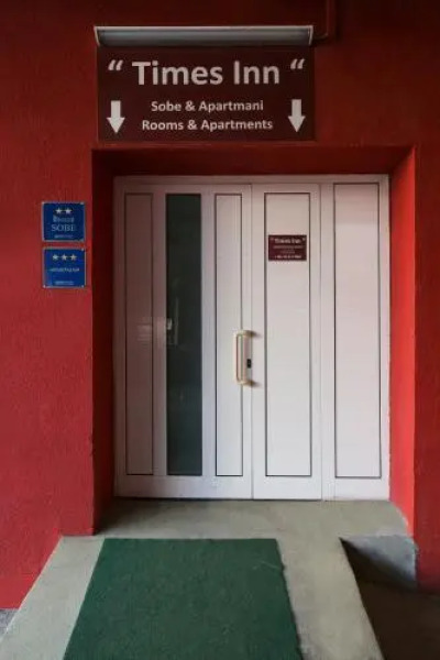 Times Inn Rooms and Apartments