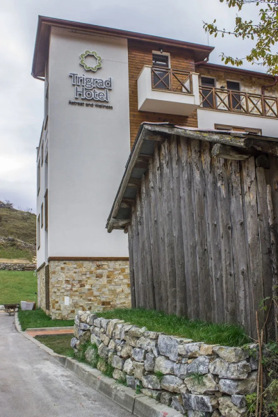 Trigrad Hotel