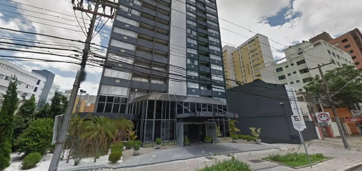Alta Reggia Plaza Hotel