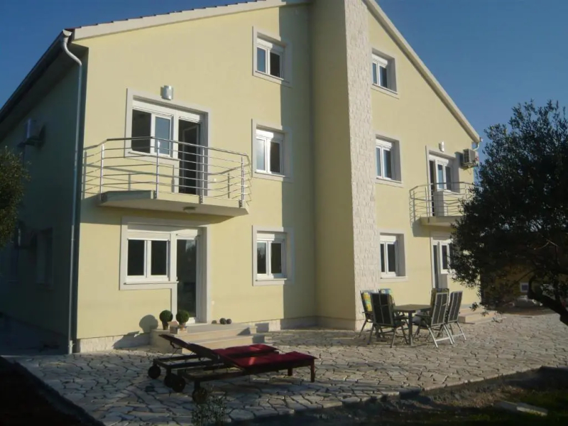 Apartments Gornje Starine