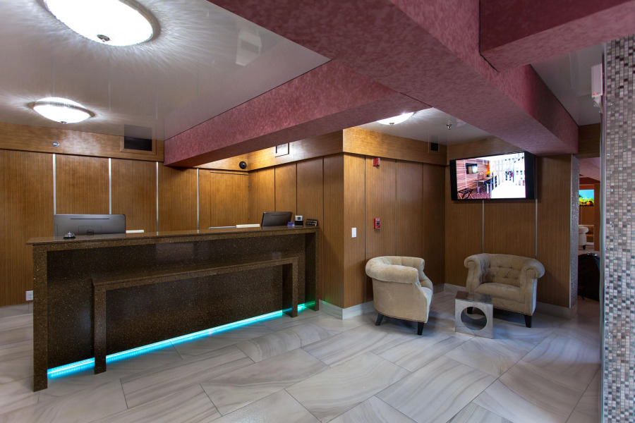 The Garden Hotel & Resort