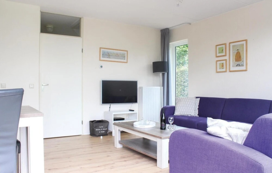 Beautiful Home in Vlagtwedde With 3 Bedrooms, Wifi and Indoor Swimming Pool