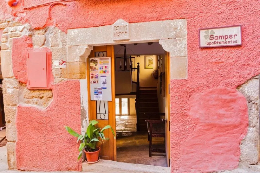 Apartamentos Casa Samper