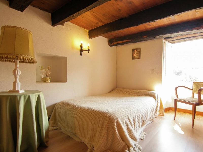 Tasteful Cottage in Roziers With Terrace,garden,bbq, Parking