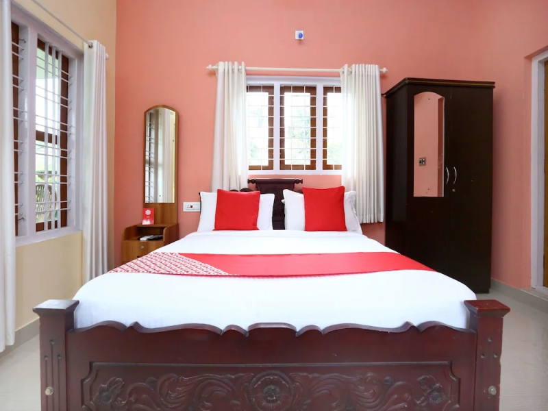 OYO 15446 Karapuzha Lakeshore Resort