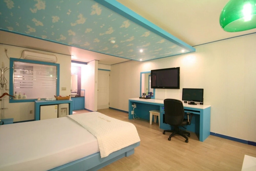 Gumi Okgye Well Time