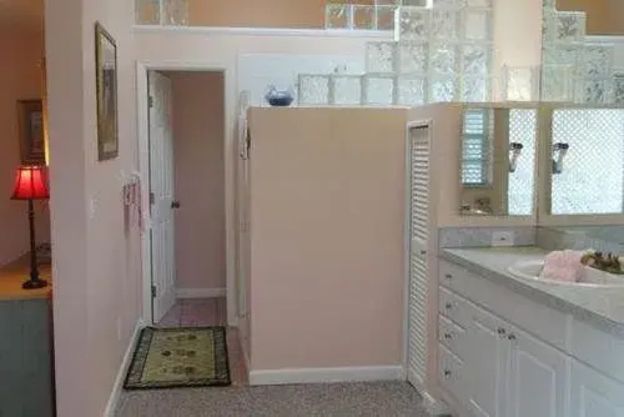 Blue Dolphin Inn by Island Vacation Properties