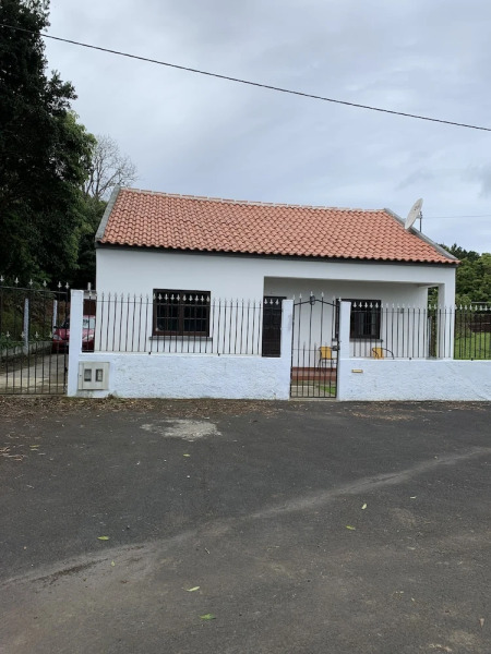 Charming 3-bed House