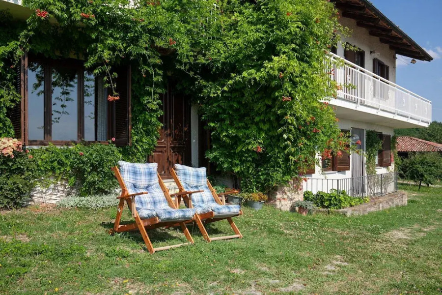 The Grape Pergola House