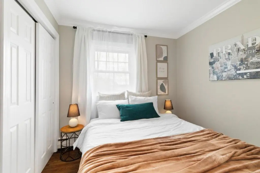 New Stylish Beach Home near Stamford Downtown/Cove Beach/ 40 min to NYC