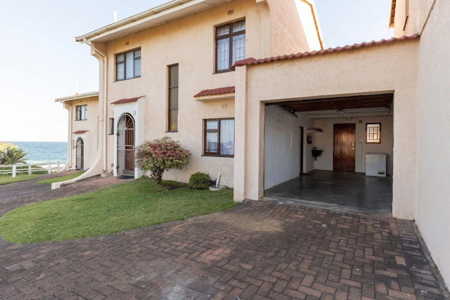 Port Edward Ocean View Duplex