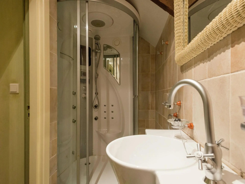 Secluded Farmhouse in Balkbrug with bubble bath