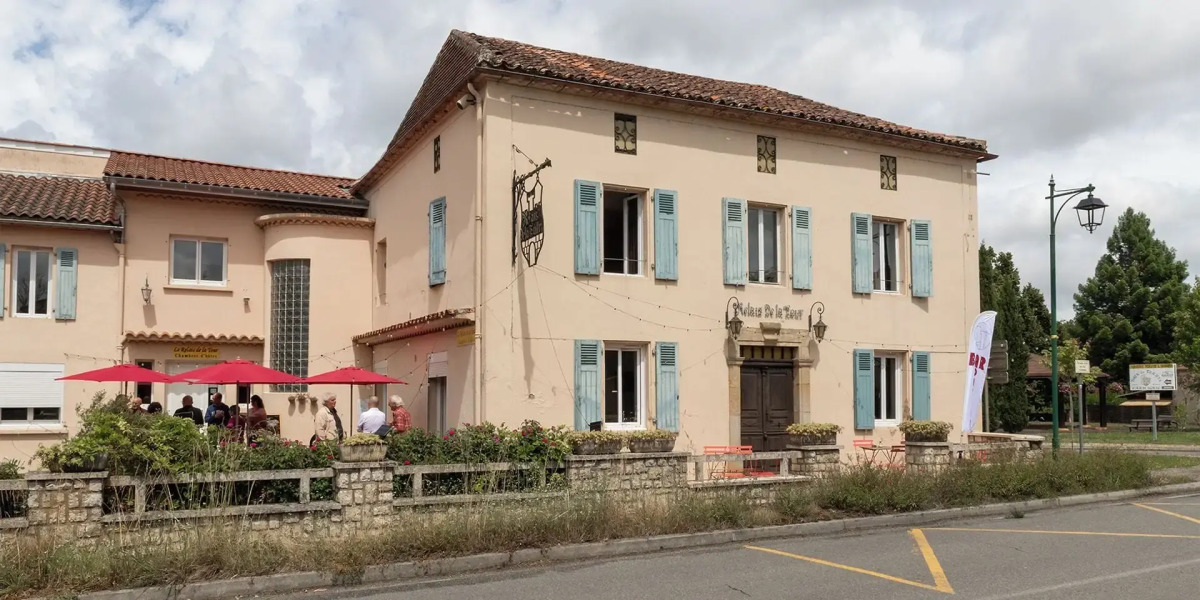 Le Relais De La Tour