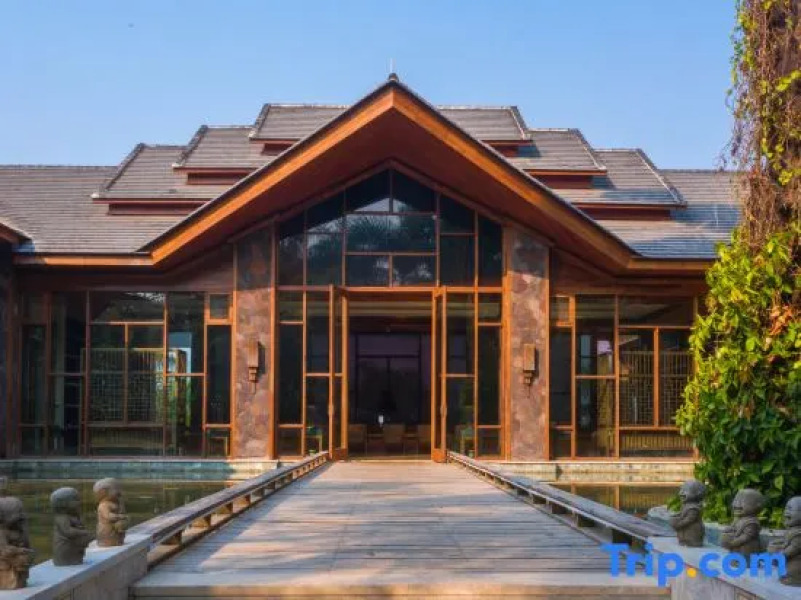 Jingmai Bolian Resorts & SPA