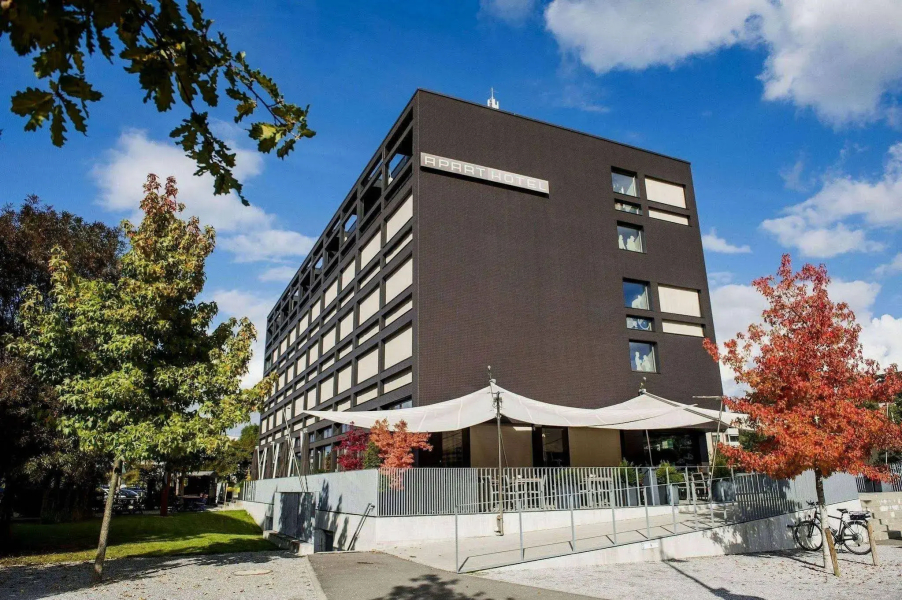 Hotel APART Welcoming I Urban Feel I Design