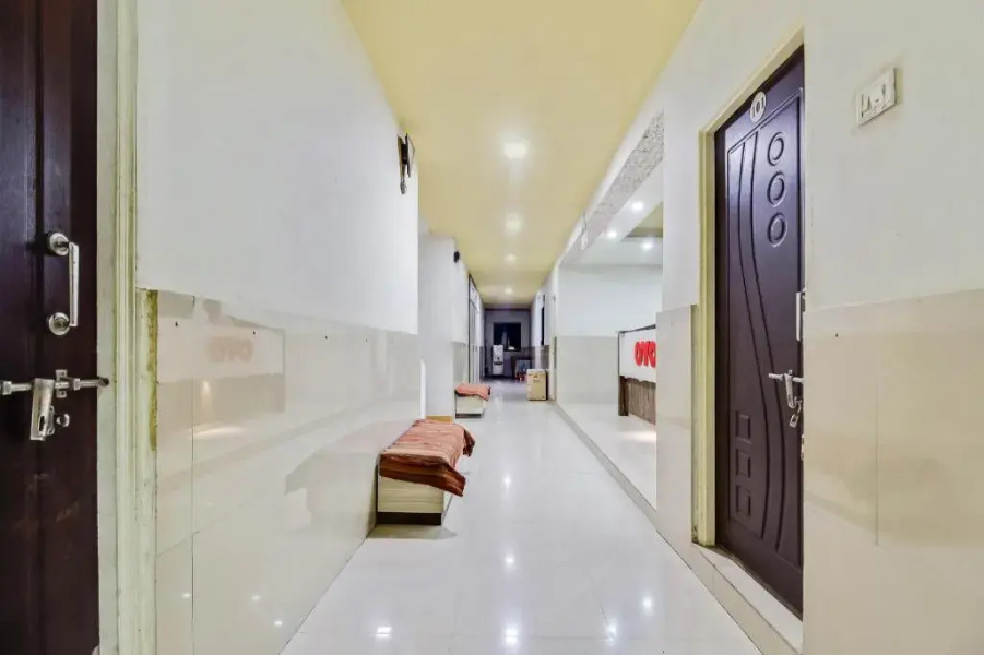 Hotel Surbhi by OYO Rooms