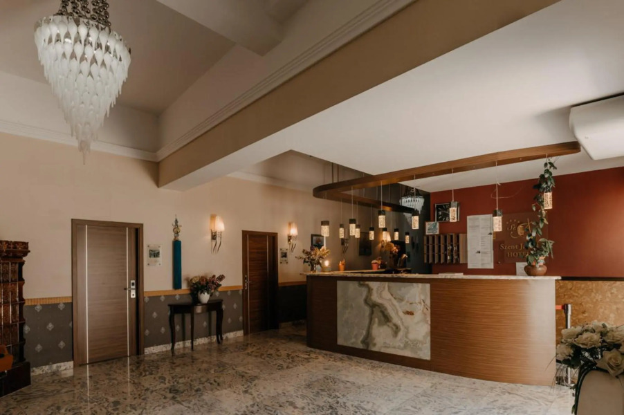 Szent János Hotel