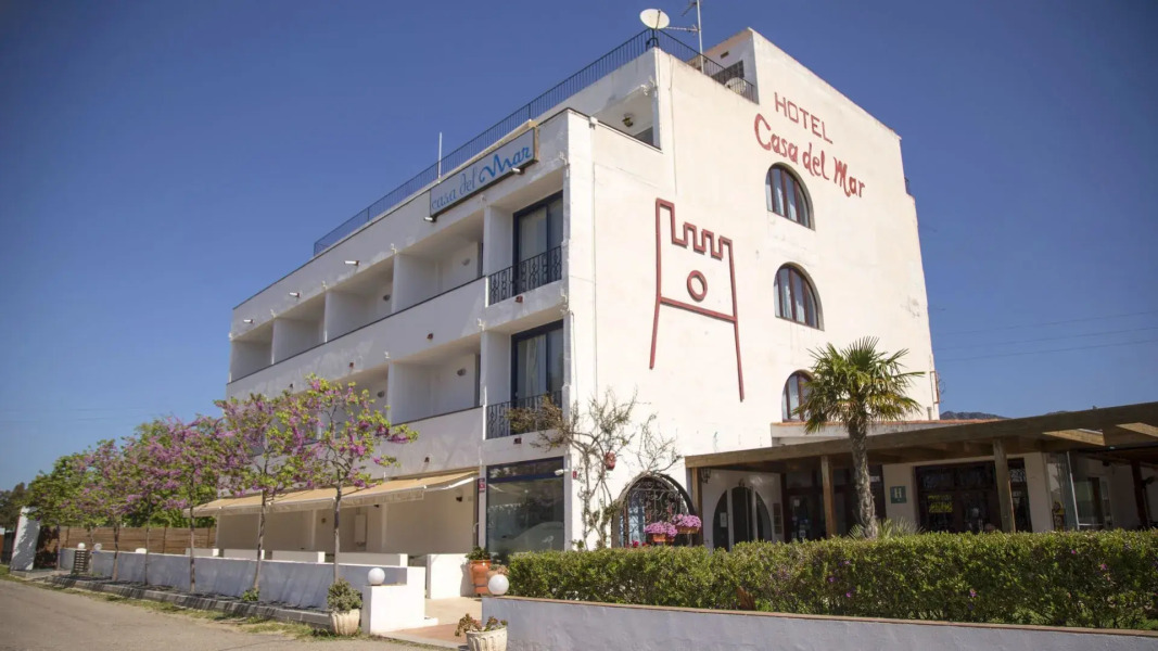Casa Del Mar Hotel