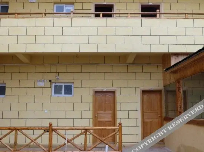 Shangri-la Xiangxin Tibet Style Guesthouse