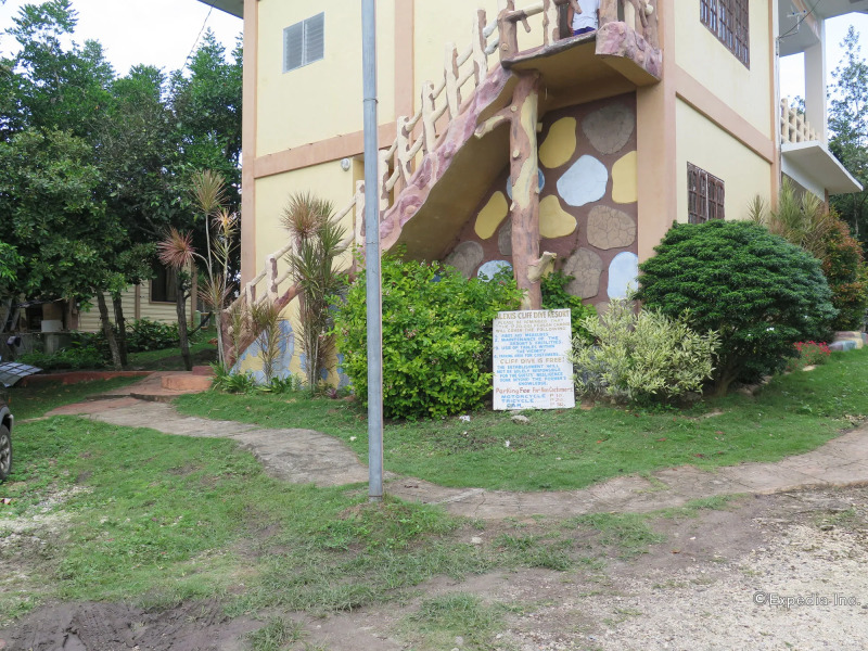 Alexis Cliff Dive Resort