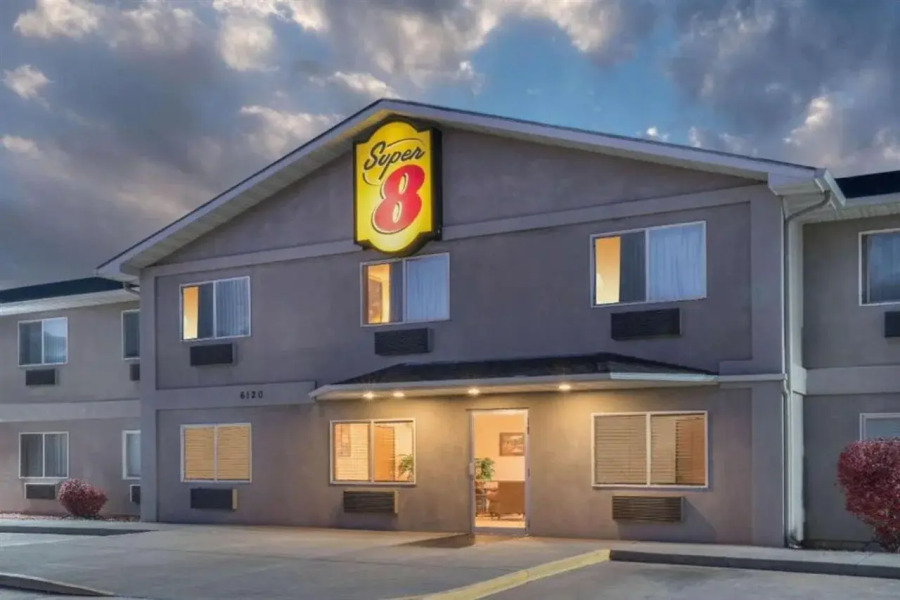 Super 8 By Wyndham Fountain