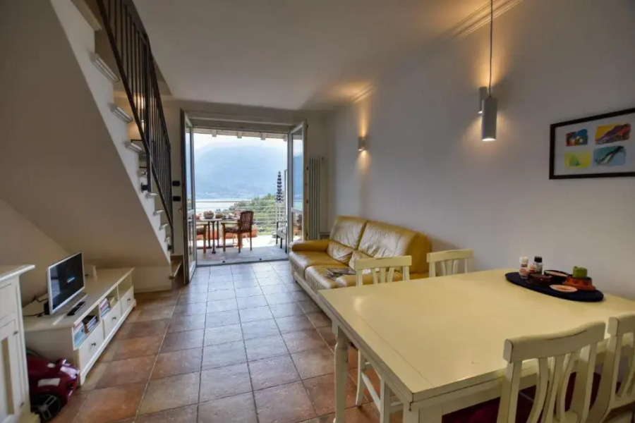 Bello Pianello 2-Bedroom Apartment