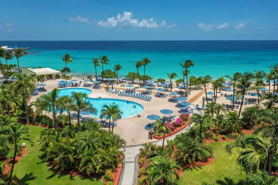 Royal Islander Resort La Plage